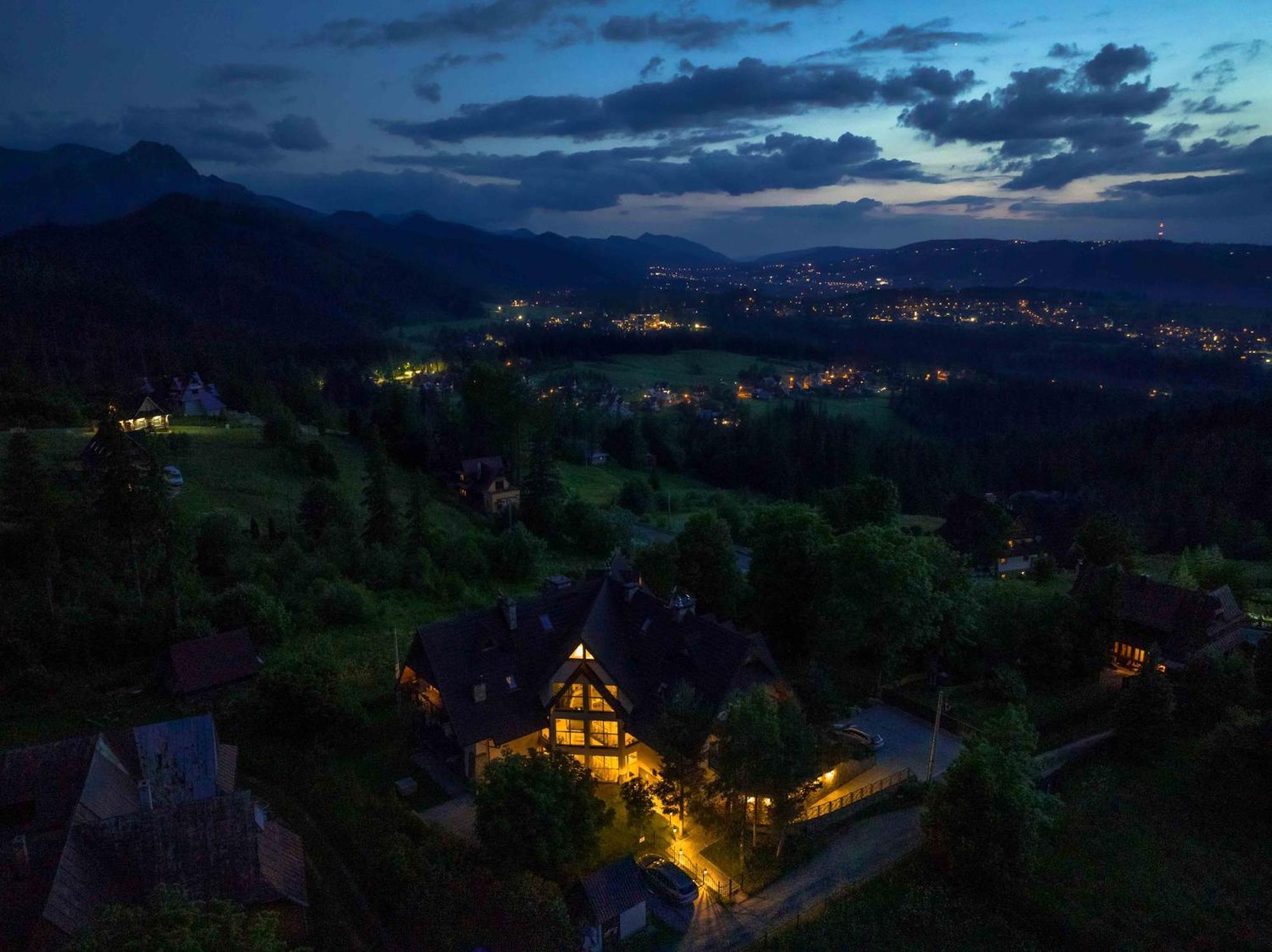 Toporowa Cyrhla Apartment Zakopane